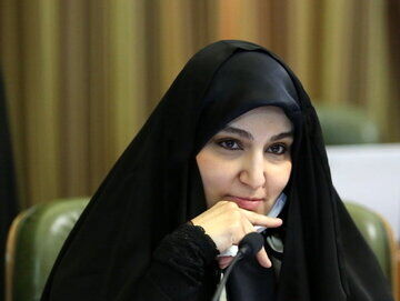 انتقاد تند و عجیب عضو شورای شهر تهران از زاکانی