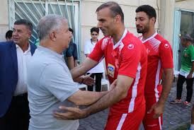 شوک به جامعه فوتبالی کشور؛ رودررویی بازیکن پرسپولیس با مشهورترین قاتل ایران 