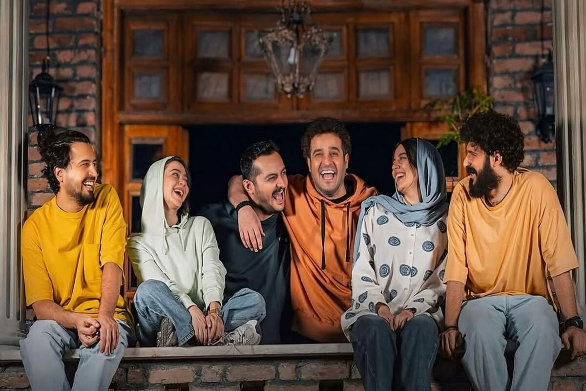 تصاویر پربازدید از دورهمی بازیگران سریال جان سخت