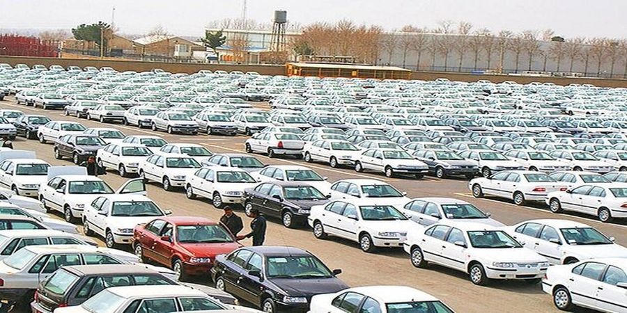 خریداران فاصله خود را از بازار خودرو بیشتر کردند!