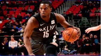 «نه» ستاره معروف به استقلال