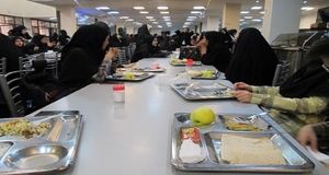 ویدیویی جنجالی از حرکت حال بهم زن در سلف دانشگاه
