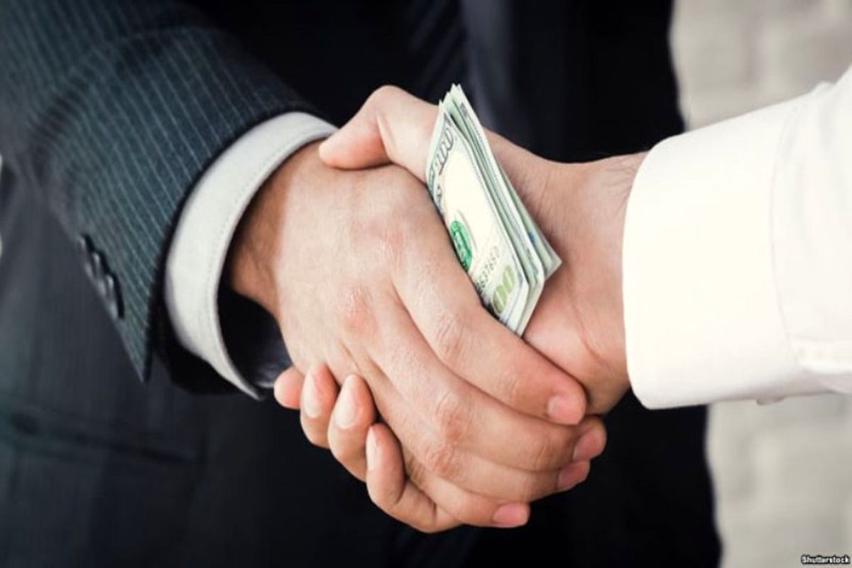 فساد مالی بزرگ دیگری کشف شد /کسری 22 میلیون دلاری در واردات