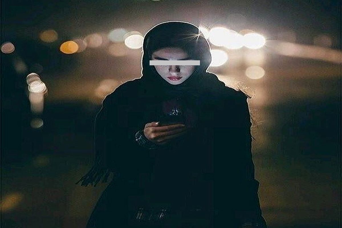 در گوشی زن‌همسایه پیام‌های شوهرم را دیدم / تنها دوستم هوویم شد!