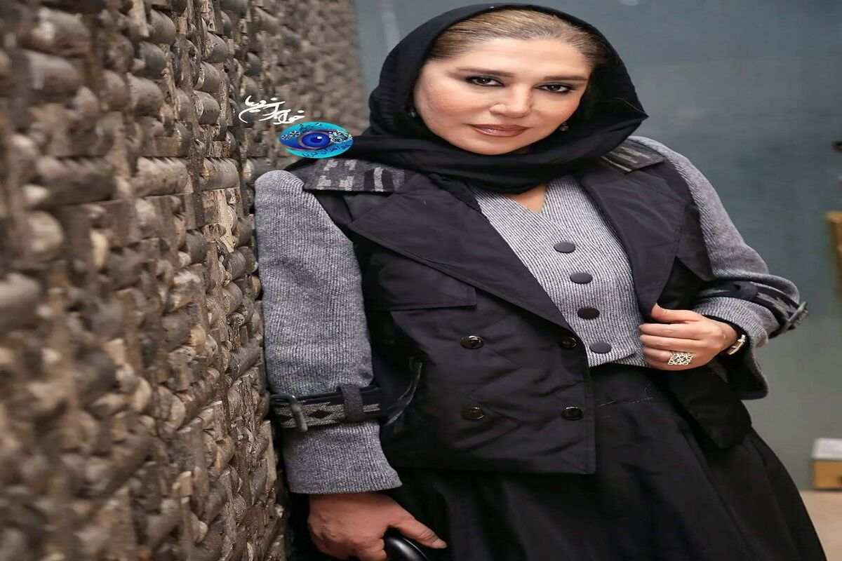 نسیم ادبی با استایلی رسمی و مدرن/ عکس