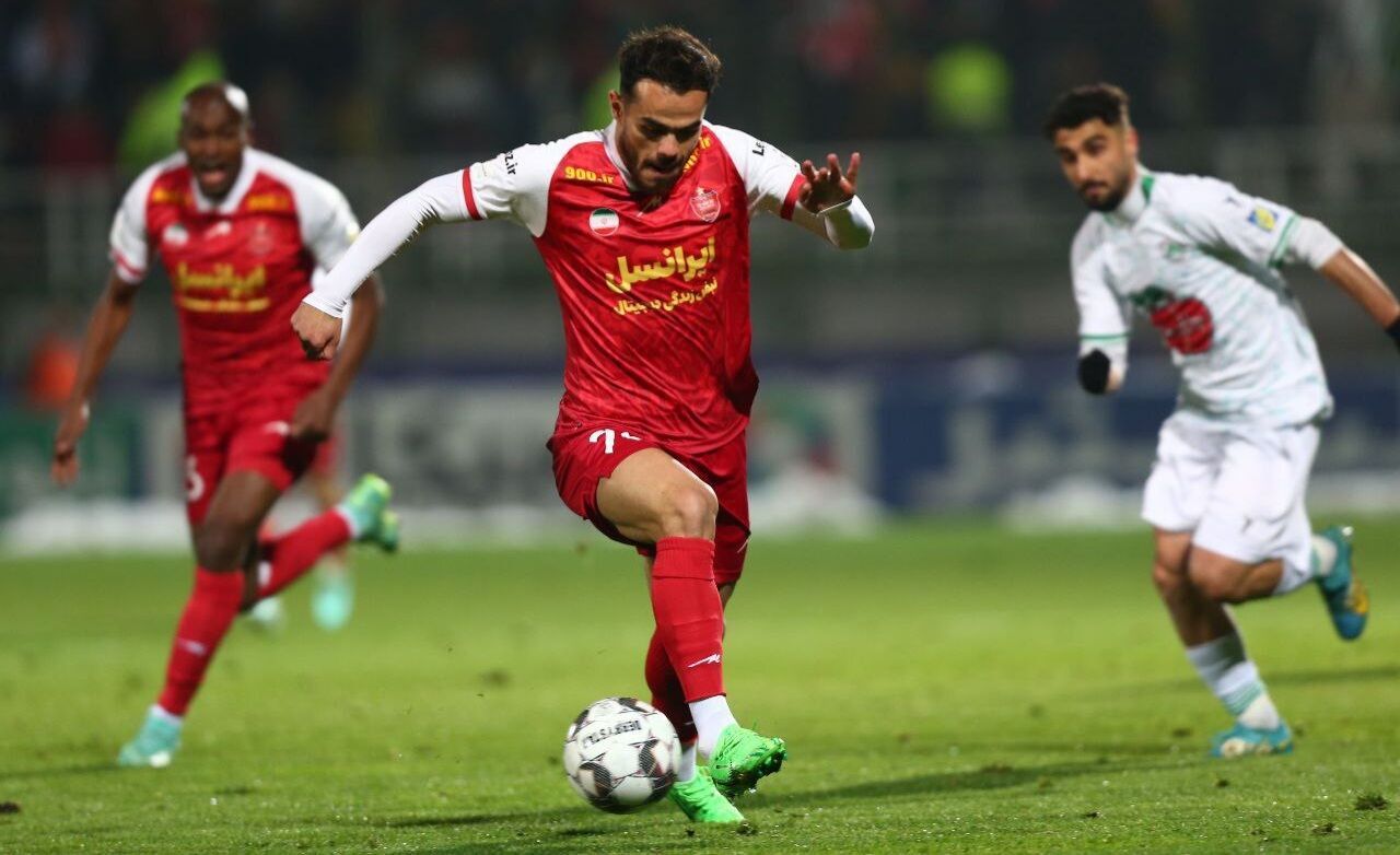 درخشش با لباس پرسپولیس روی اعصاب هواداران استقلال
