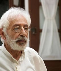  رونمایی از صحرا نوه جوان و زیبای زنده‌یاد جمشید مشایخی