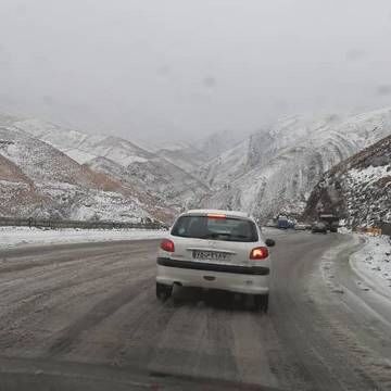 برف و باران در جاده‌های چهار استان کشور