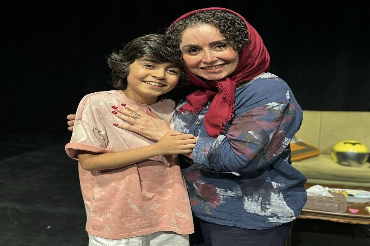 عکس پربازدید رایان سرلک و پدر و مادر واقعی‌اش