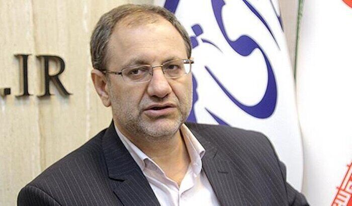 نظام‌الدین موسوی: فیدلیتی وارد مجلس شده و برخی از نمایندگان و کارکنان گرفته اند