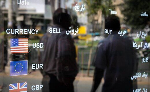 سیگنال تحریم‌های جدید آمریکا به بازار دلار ایران/ اتفاق جالب در بازار دلار 