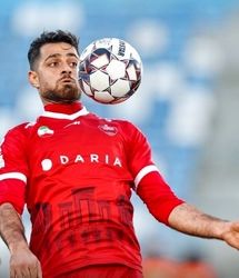  مدافع سرشناس پرسپولیس در لیست مازاد اوسمار؟ 
