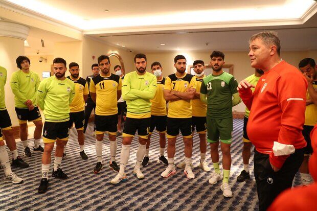 درخواست عبدی از اسکوچیچ: جلوی گل محمدی فیکس باشم