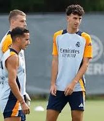 مدافع رئال و چهار پیشنهاد از باشگاه های لیگ برتر انگلیس