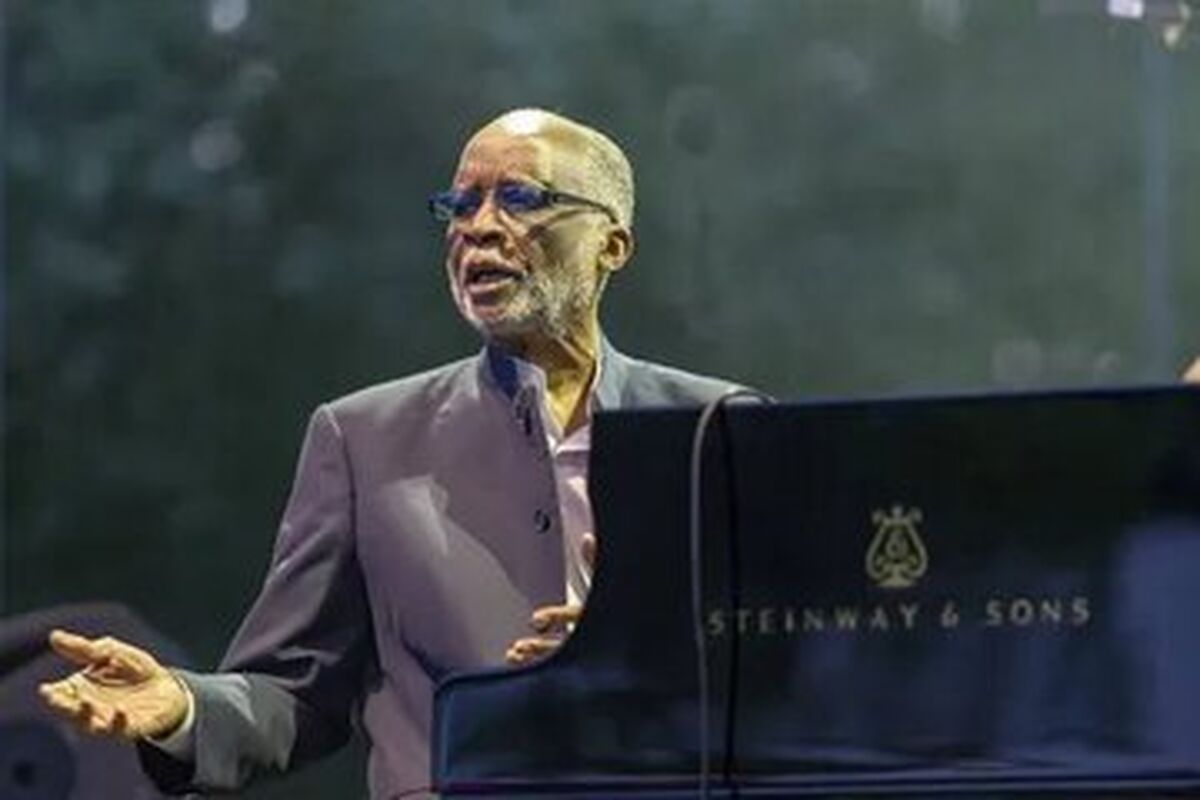 احمد جمال فوت شد