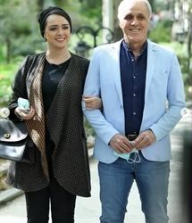 پدر ترانه علیدوستی بعد از مدتها دیده شد/ عکس