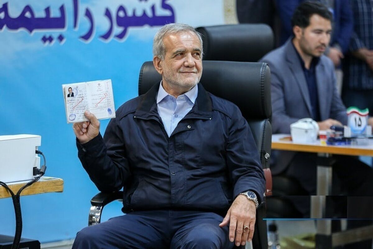 عکسی خبرساز از ورود پزشکیان به سازمان صداوسیما