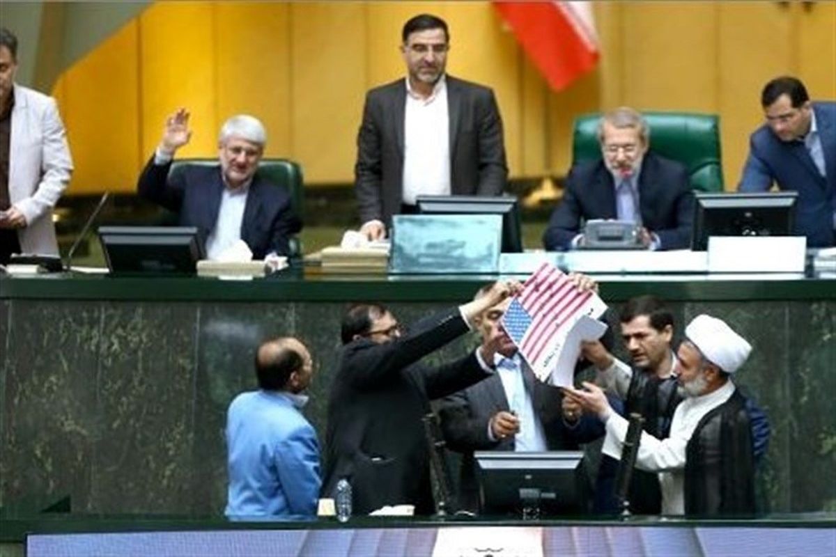 ذوالنور: به آتش زدن برجام افتخار می‌کنم