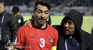 ماجرای درگیری لفظی خداداد و شجاع وسط بازی!