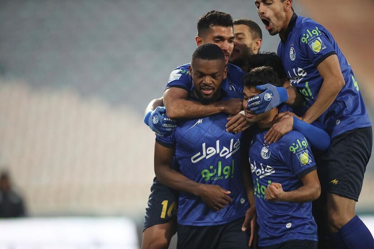خبری عجیب در استقلال؛ به خاطر ساپینتو باید دربی را ببرید!