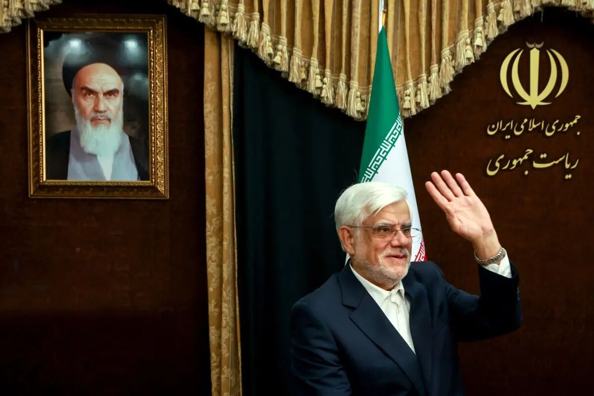  عارف: معاونین وزرا باید از جوانان و زنان انتخاب شوند 