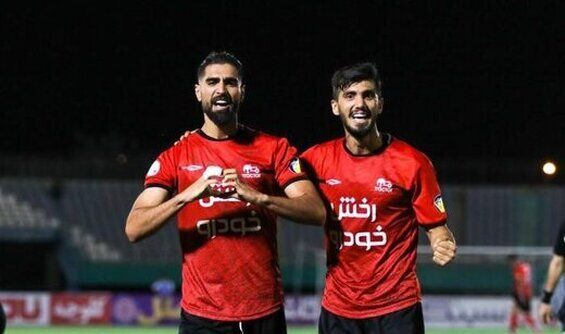 هافبک مغضوب پرسپولیسی‌ها استقلالی می‌شود؟