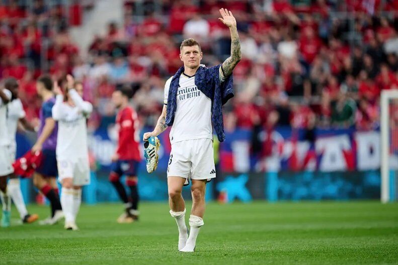 پاسخ تونی کروس به خوسلو