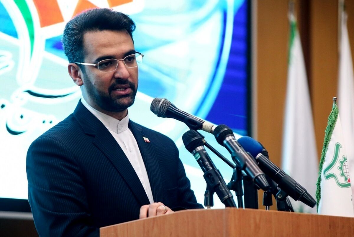 توصیه آذری جهرمی: اگر مشکل حل نشود، مردم همه شما را سر و ته یک کرباس می‌پندارند