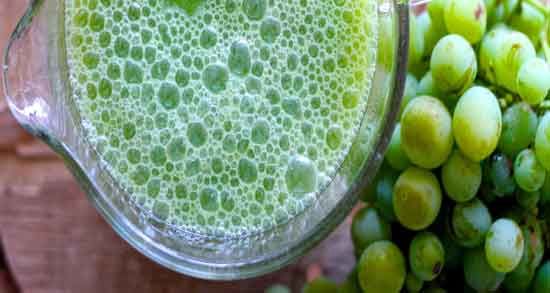 مصرف این میوه کمردرد را درمان می کند