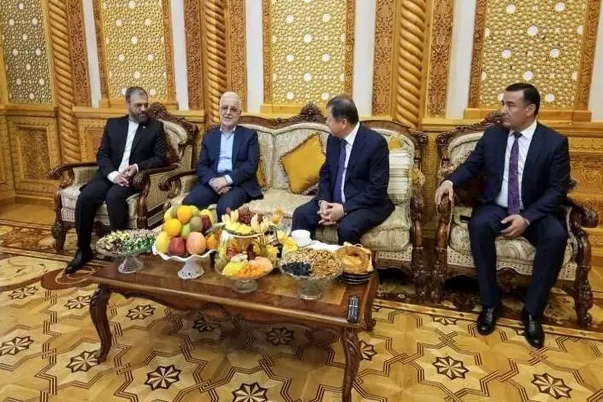سفر وزیر کشور به تاجیکستان برای گسترش همکاریهای امنیتی