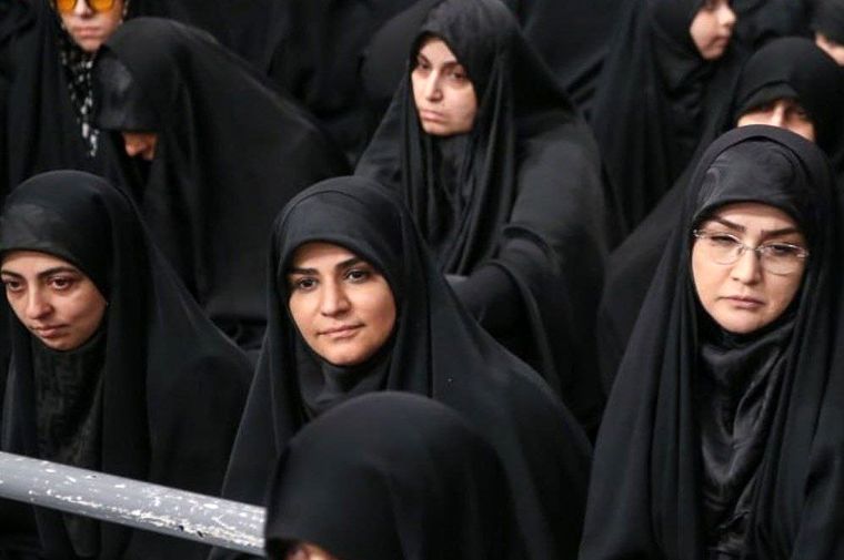 هدیه عجیب از ساختمان شیشه‌ای به سحر امامی!