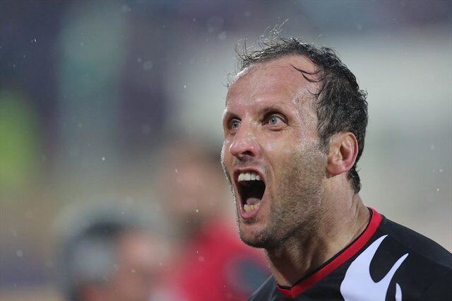 محسن بنگر:پرسپولیس با قهرمانی جواب آنها را بدهد