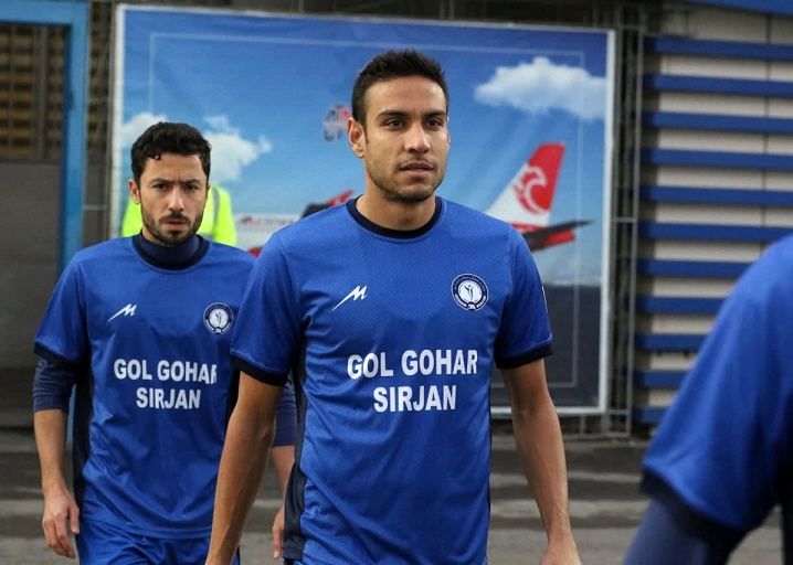 این گزینه پرسپولیس هم پرید/احمدرضا زنده‌روح مجدد با گل گهر تمدید کرد