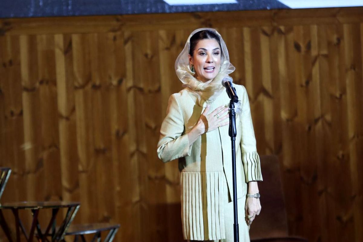 سارا بهرامی با استایل میخکوب کننده در یک جشن/ عکس