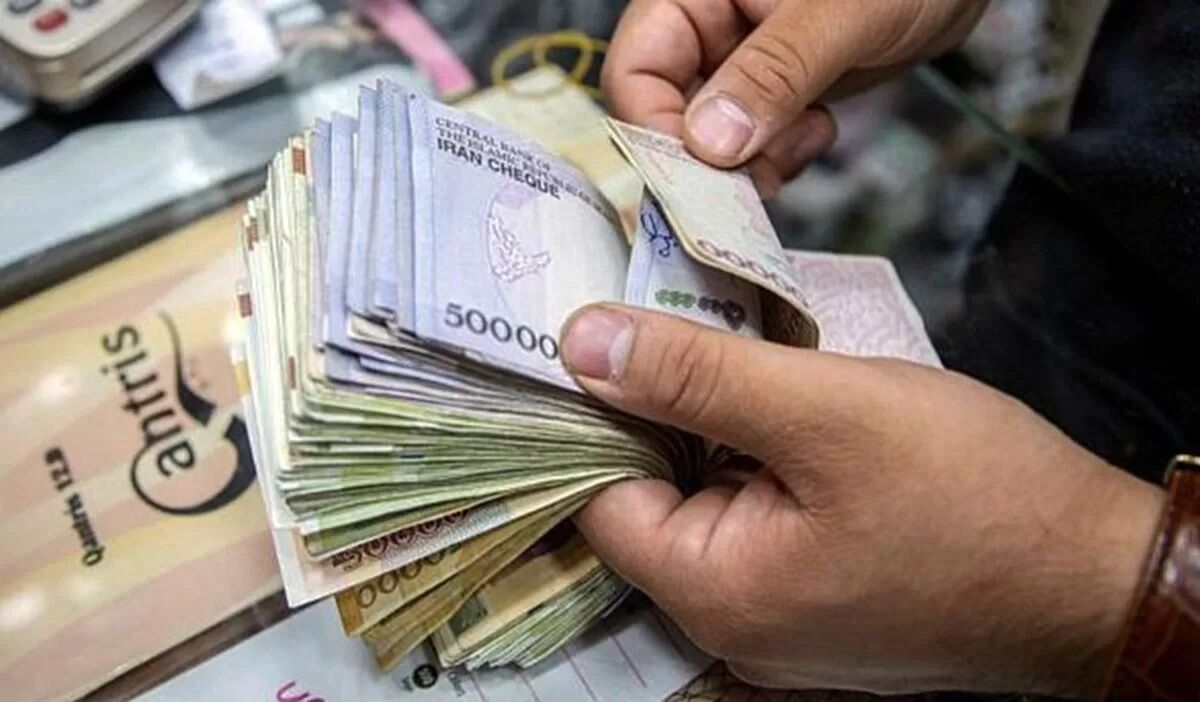 جزئیات عیدی و حقوق کارمندان، بازنشستگان و کارگران ۱۴۰۳  + جدول