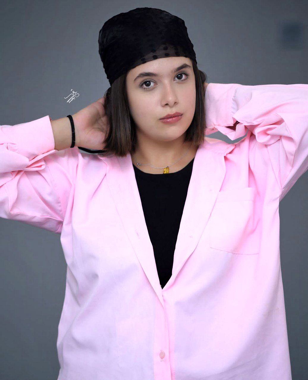 «پسر نقی و نفس بازغی» در پشت صحنه سریال «مو به مو» دیده شدند