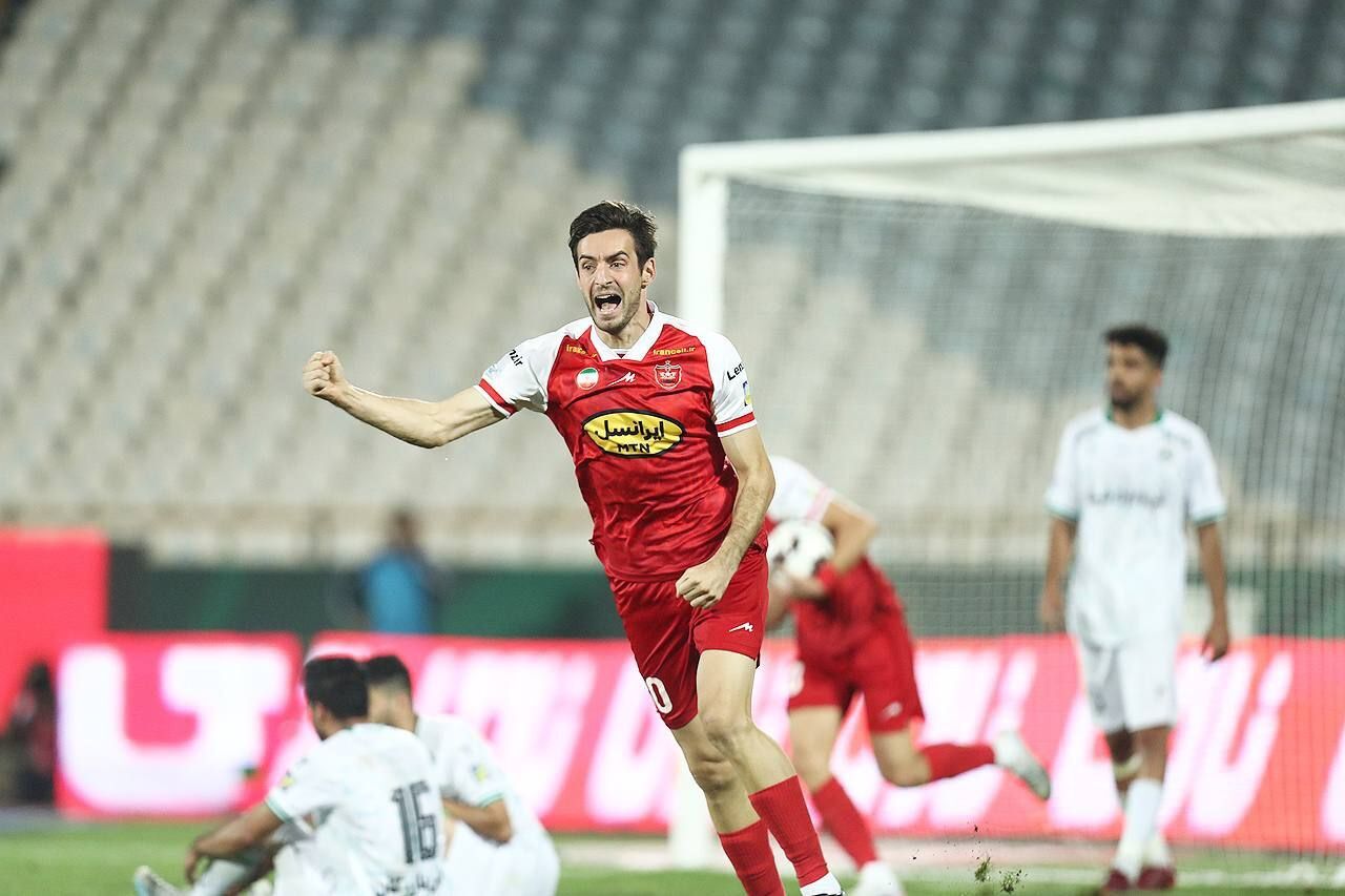 گولسیانی فرشته نجات پرسپولیس در دربی!